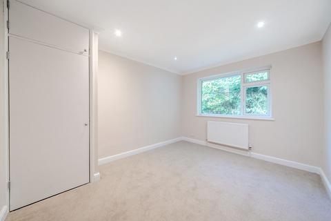 2 bedroom maisonette for sale, Church Hill, Caterham CR3