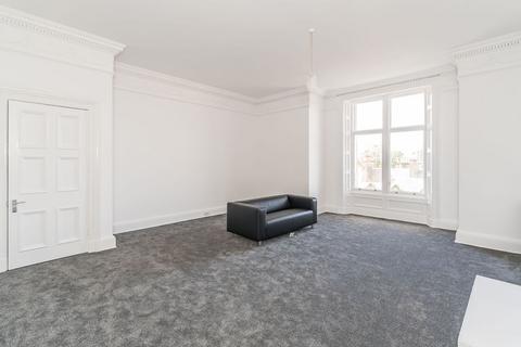 undefined, 4142L Bruntsfield Place, Edinburgh, EH10 4DQ