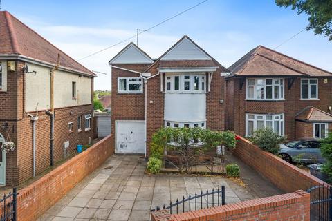 4 bedroom detached house for sale, Windmill Avenue, Kettering NN15