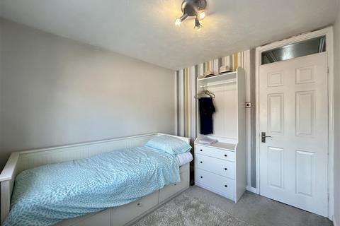 29 Fieldfare Close, Cradley Heath, B64 5QH