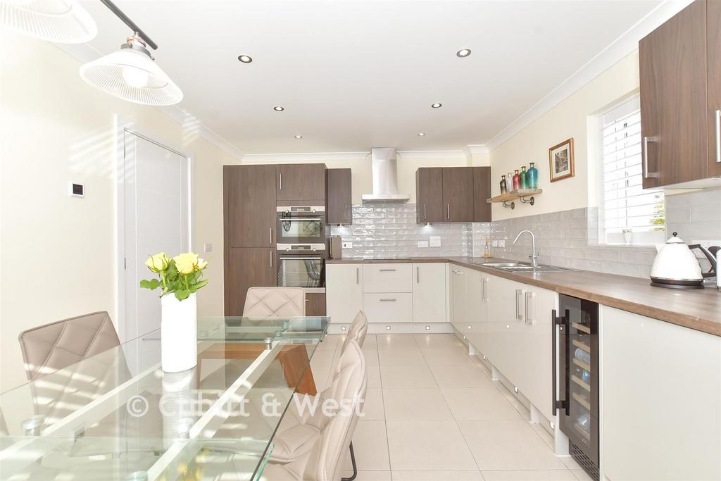 Kitchen/ Diner