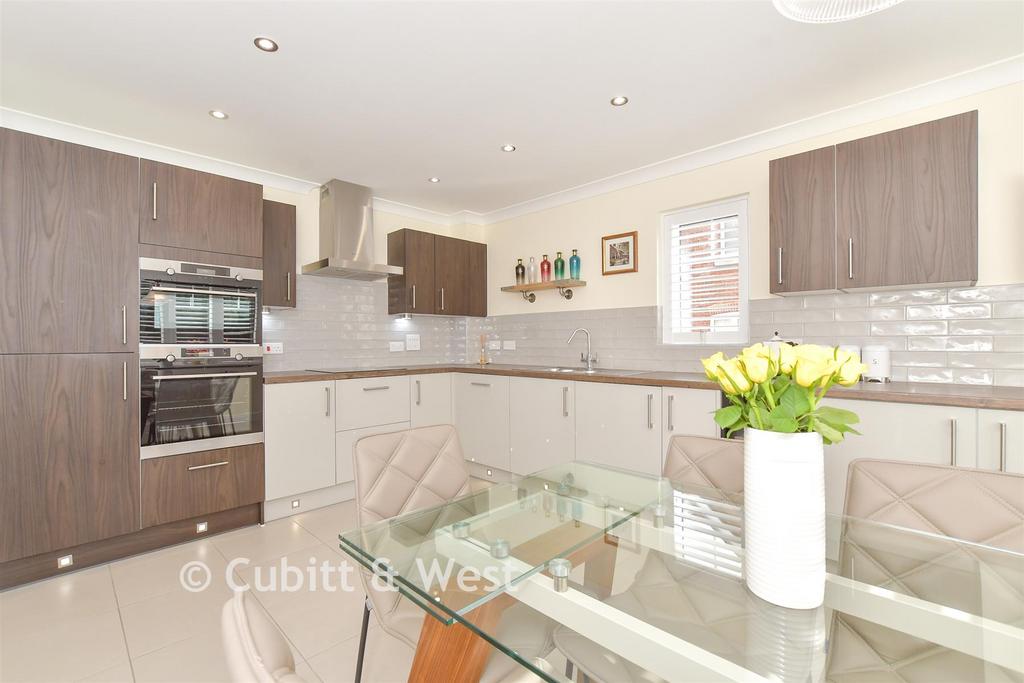 Kitchen/ Diner