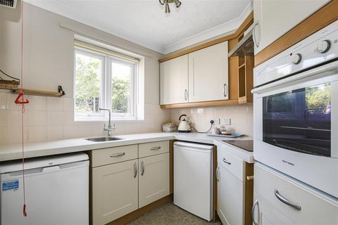 1 bedroom retirement property for sale, Station Street, Saffron Walden CB11