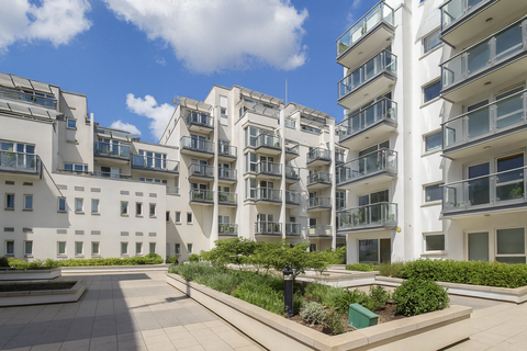 2 bedroom apartment to rent, Point Pleasant, London