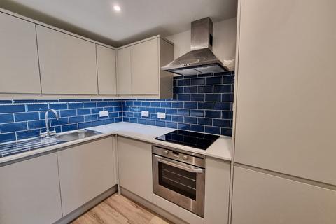 2 bedroom apartment to rent, Point Pleasant, London
