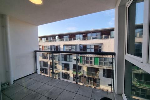 2 bedroom apartment to rent, Point Pleasant, London