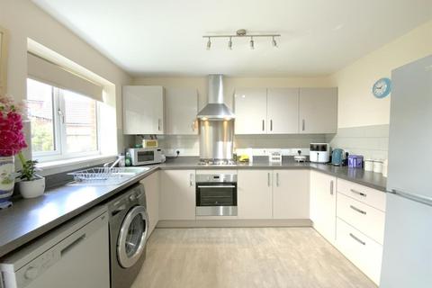 3 bedroom end of terrace house for sale, Beech Lane, Humberston, Grimsby