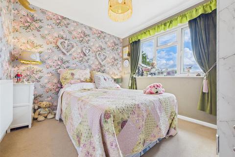 21 Hammonds Croft, Hixon, Stafford, ST18 0PQ