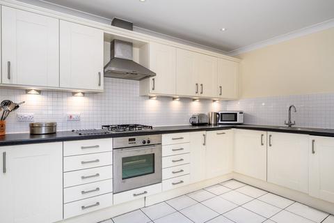 undefined, Bridgewater Road, Weybridge, KT13