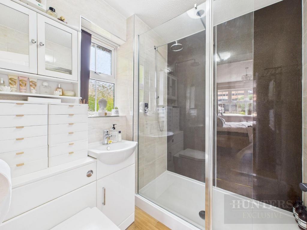 CAM05333 G0-PR0245-STILL008.jpg