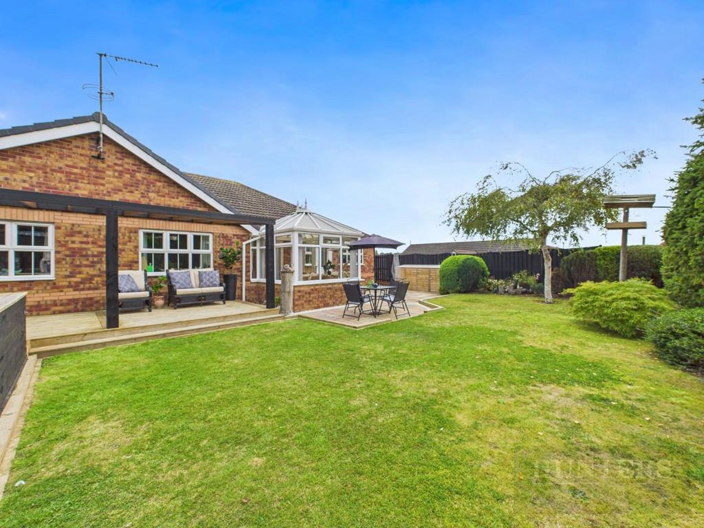 CAM05333 G0-PR0245-STILL027.jpg