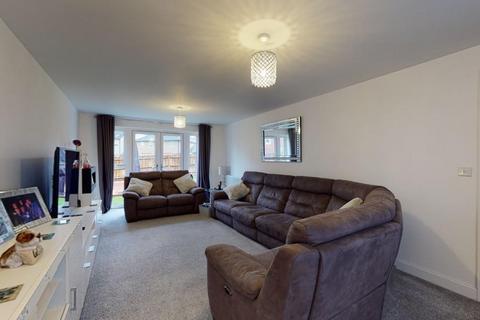 undefined, Canary Grove, Aylesham, Canterbury, Kent, CT3