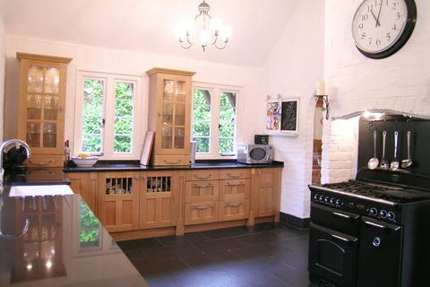 undefined, Brookshill Drive, Harrow Weald