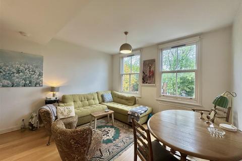 2 bedroom apartment for sale, Wilbraham Road, Manchester M21