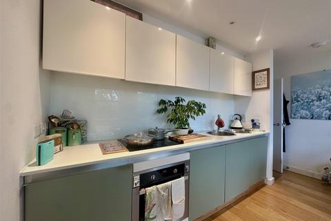 2 bedroom apartment for sale, Wilbraham Road, Manchester M21