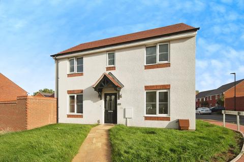 3 bedroom detached house for sale, Roger Blythebrook Avenue, Coventry CV7