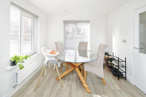 3 bedroom detached house for sale, Roger Blythebrook Avenue, Coventry CV7