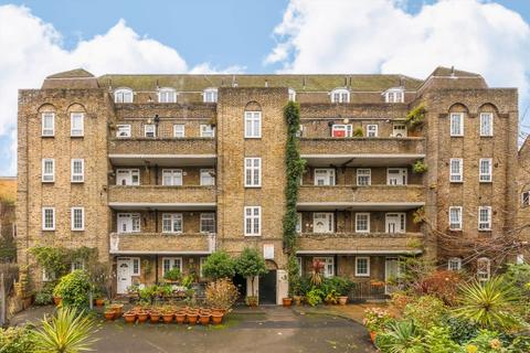 1 bedroom flat for sale, Wapping Lane, London E1W