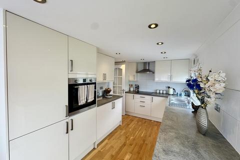 2 bedroom park home for sale, Pine Walk, Limit Home Park, Northchurch HP4