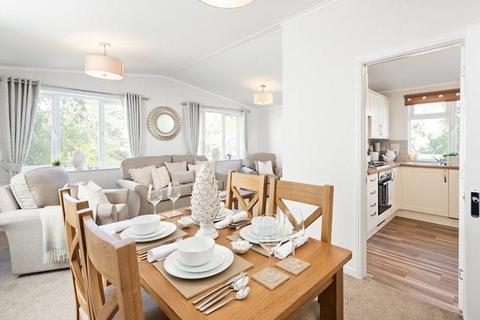 2 bedroom park home for sale, Woodside Park, Slip End LU1