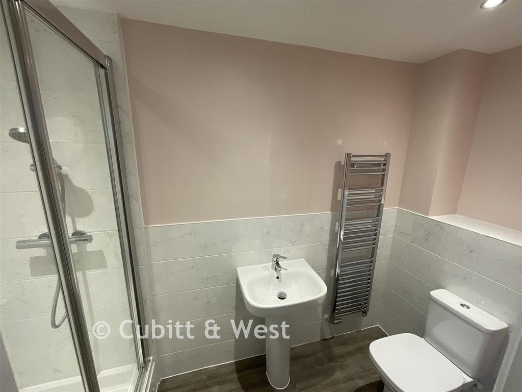 En Suite Shower