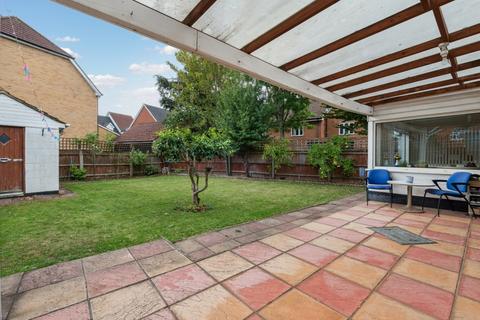 Orchard End Church Lane, Wexham, Slough, SL3 6LB