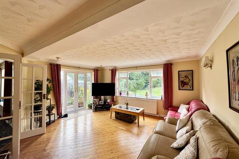 undefined, Hawthorn Way, Silsoe MK45