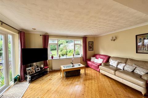 undefined, Hawthorn Way, Silsoe MK45
