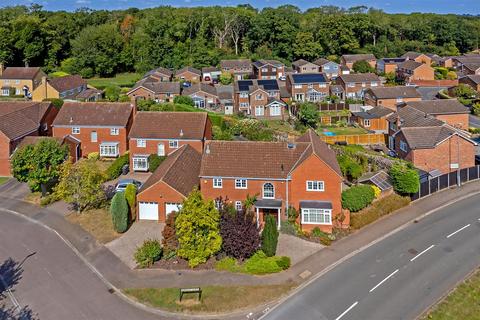 undefined, Burghley Close, Flitwick MK45