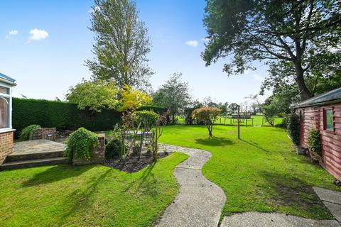undefined, Front Road, Ashford TN26