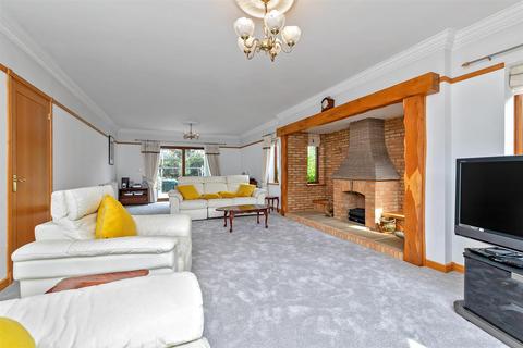 undefined, Maple Close, Pulloxhill MK45