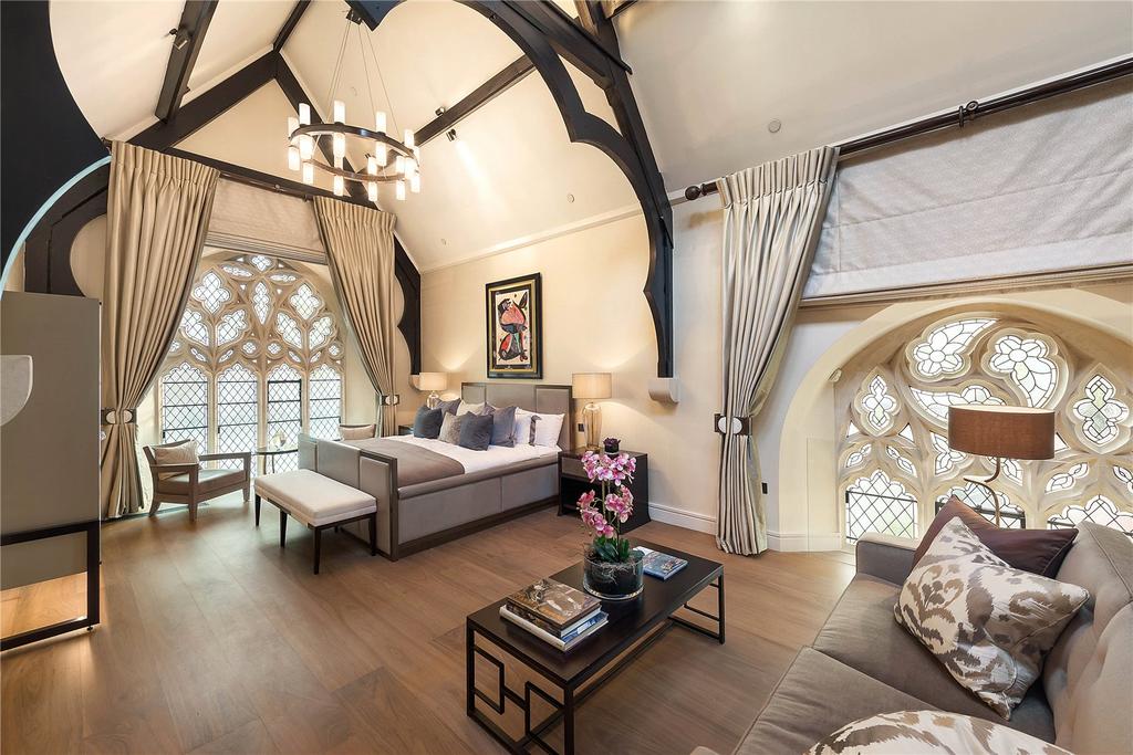 Principal Bedroom