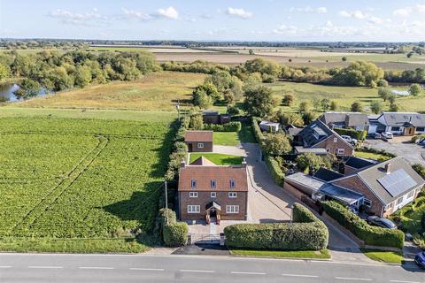 undefined, Ryther Road, Cawood