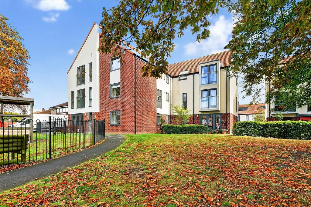 Bellerby Court, York, YO31 2 bed apartment for sale - £200,000