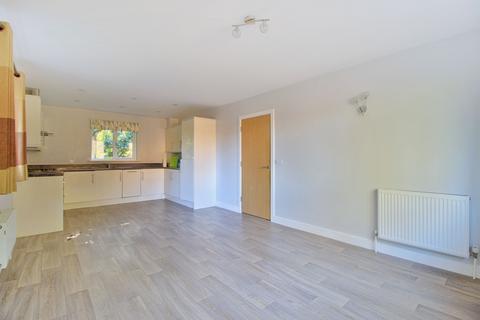 undefined, 130 Reading Road, Wokingham RG41