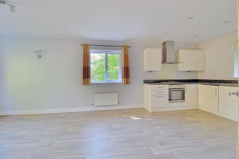 undefined, 130 Reading Road, Wokingham RG41