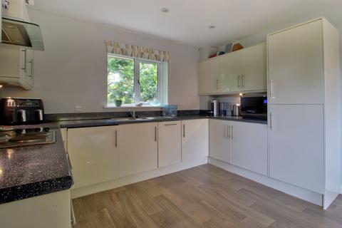 undefined, 130 Reading Road, Wokingham RG41