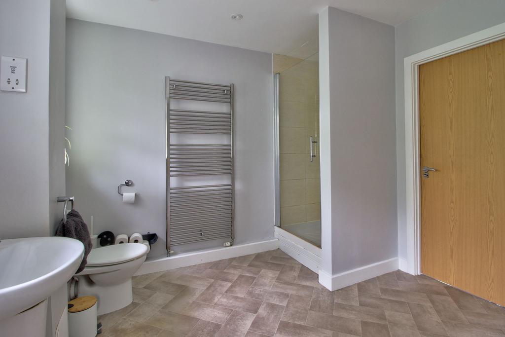 Separate Shower Enclosure