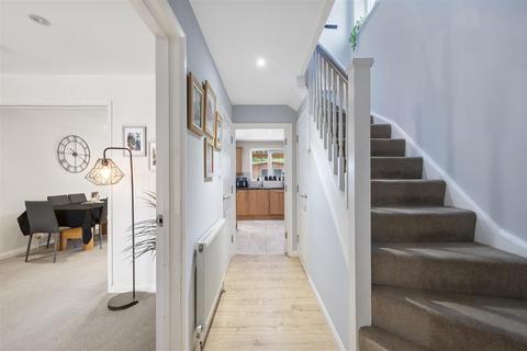 3 bedroom detached house for sale, Queensway South, Hersham, Walton-On-Thames