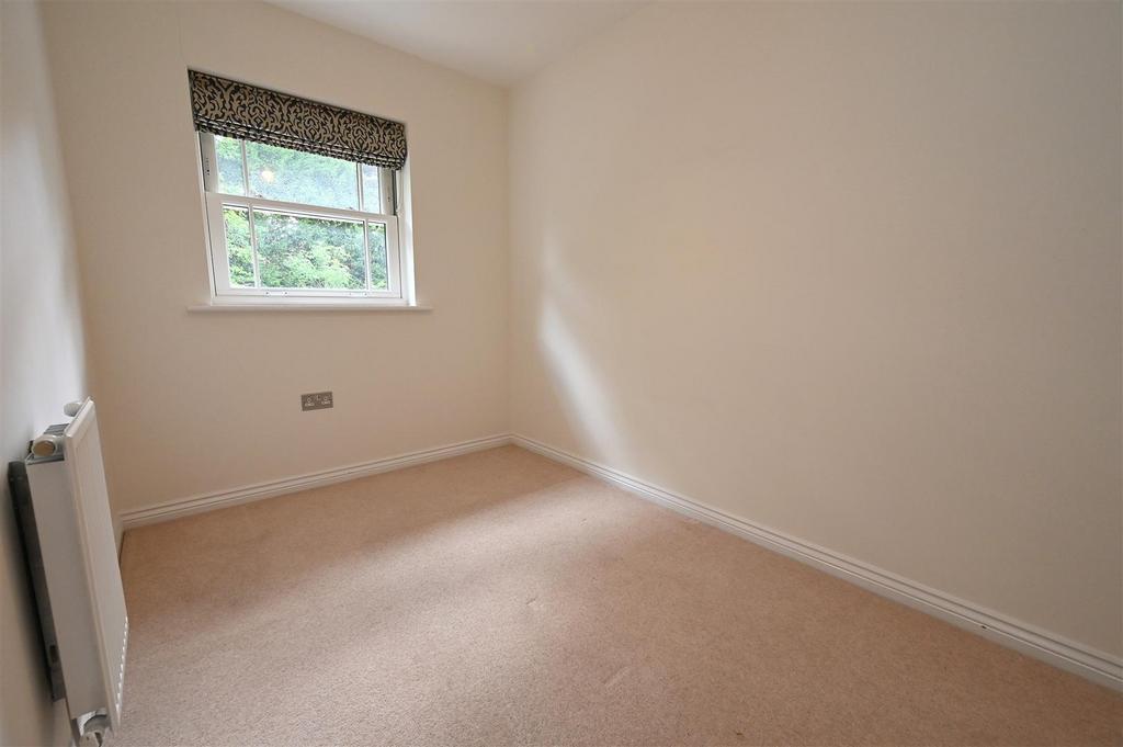 Bedroom4.JPG