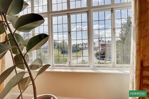 1 bedroom flat for sale, Apartment in Village Setting, Unlawater Lane, Newnham, Gloucestershire. GL14 1BJ