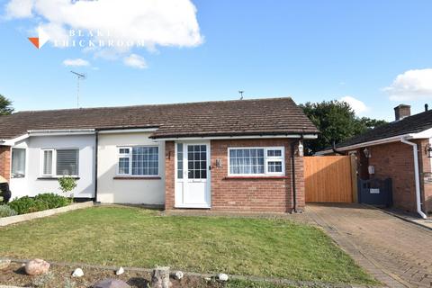 3 bedroom semi-detached bungalow for sale, Carisbrooke Avenue, Clacton-on-Sea