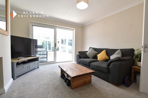 3 bedroom semi-detached bungalow for sale, Carisbrooke Avenue, Clacton-on-Sea