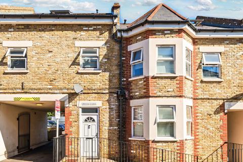 3 bedroom flat for sale, Sunnyhill Road, Streatham, London, SW16