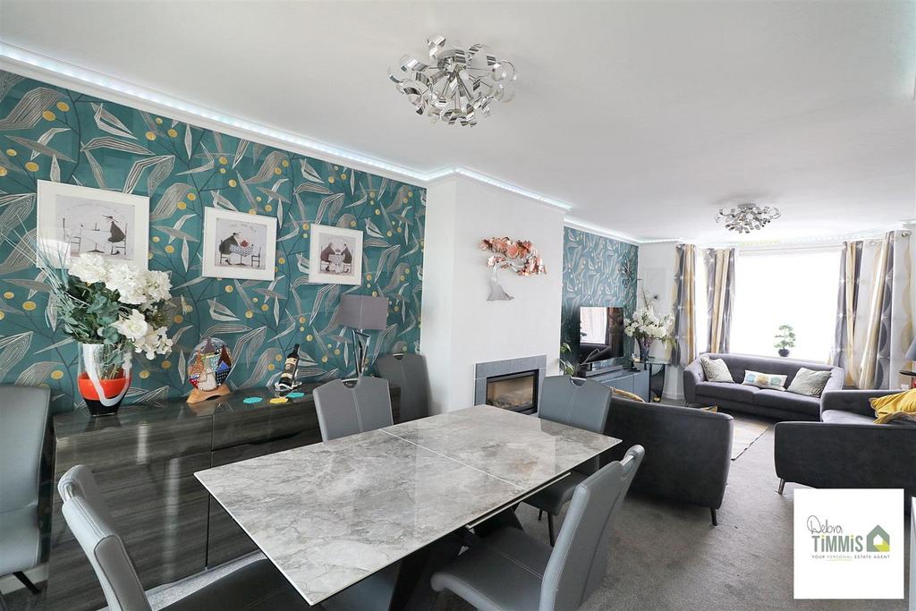 Lounge/Diner