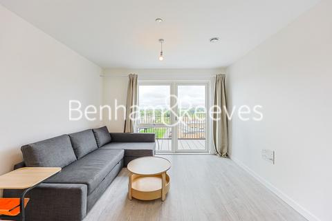 undefined, Donovan Way, Harrow HA1