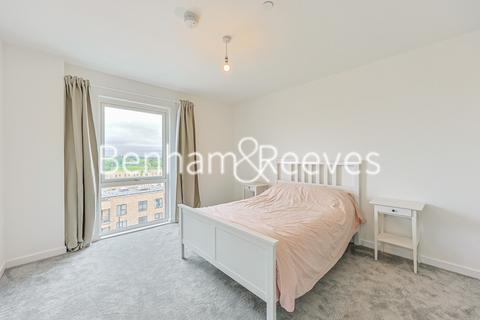 undefined, Donovan Way, Harrow HA1