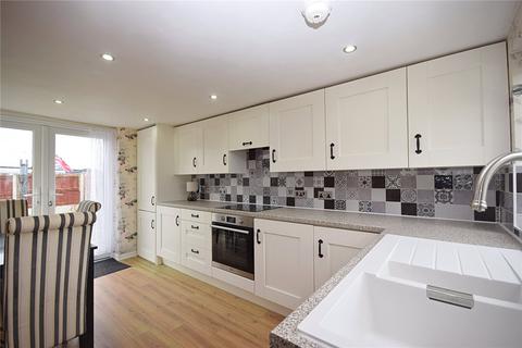 2 bedroom bungalow for sale, Ffordd Gwynedd, Tywyn, Gwynedd, LL36