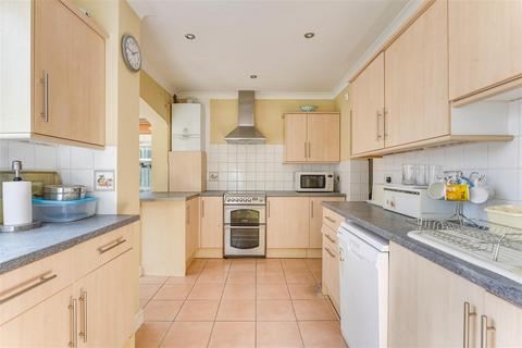 4 bedroom house for sale, Phipps Hatch Lane, Enfield