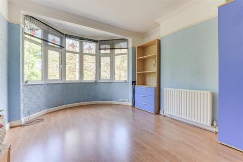 4 bedroom house for sale, Phipps Hatch Lane, Enfield